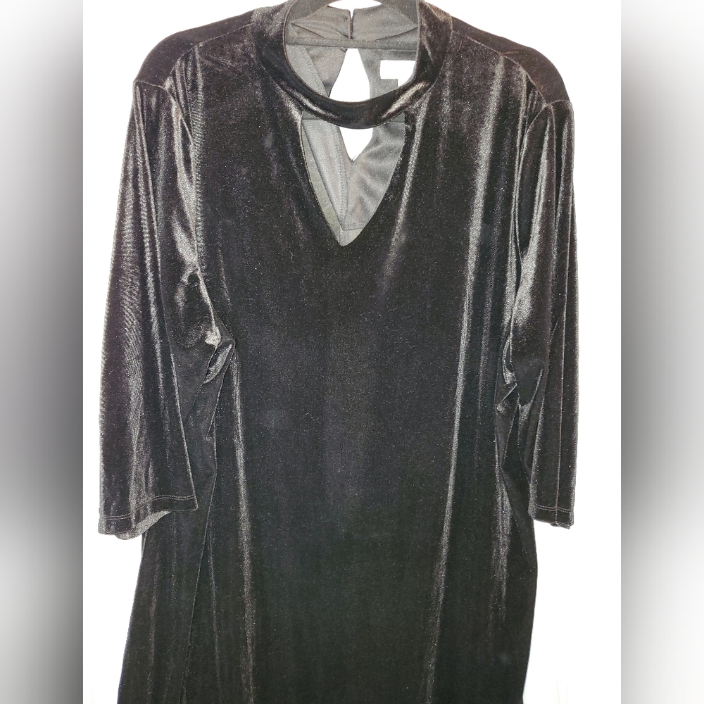 Boutique Black faux  Velvet  sz 2x - Picture 6 of 10